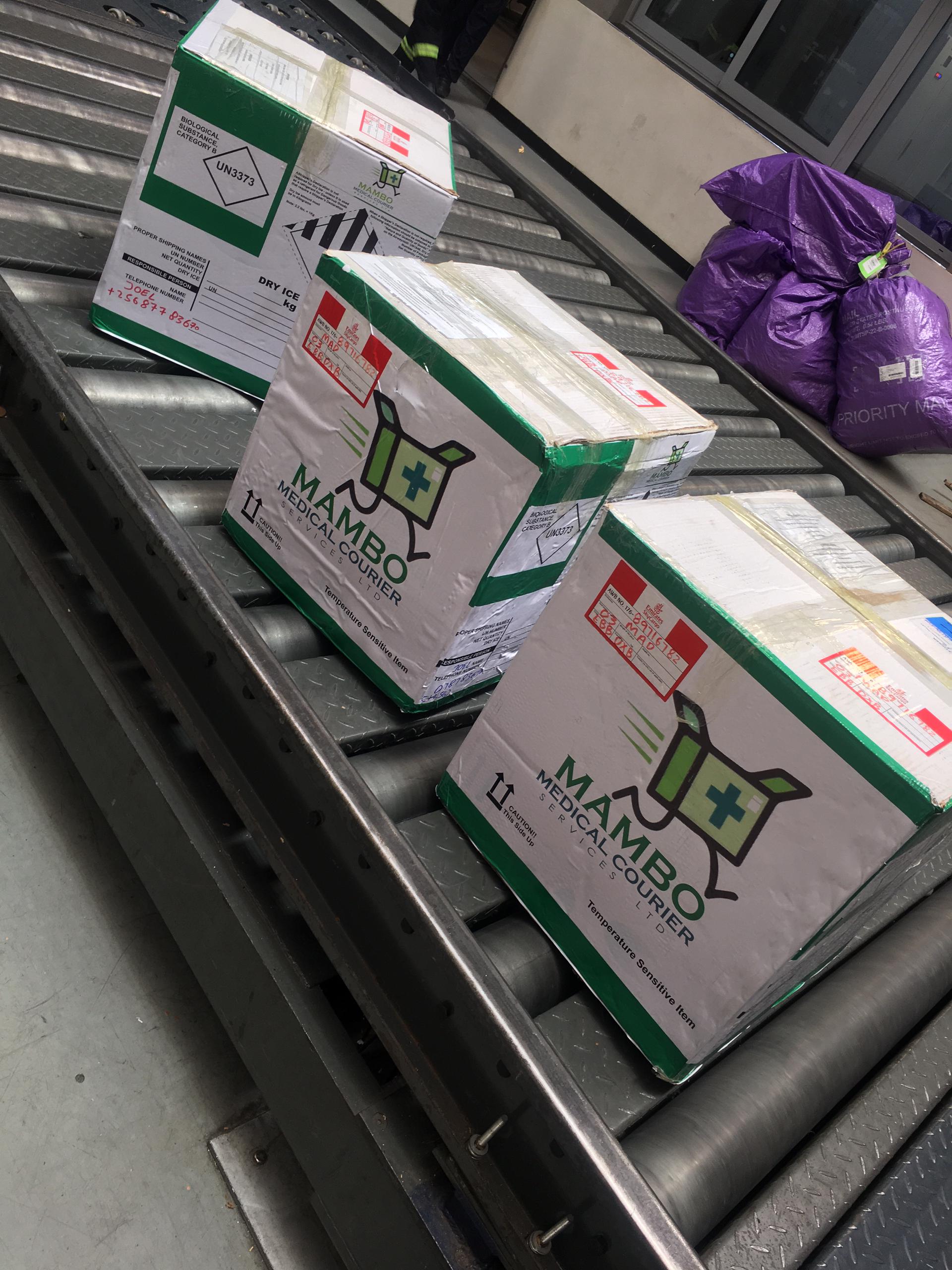 Mambo Medical temperature-sensitive packages on airport conveyor
